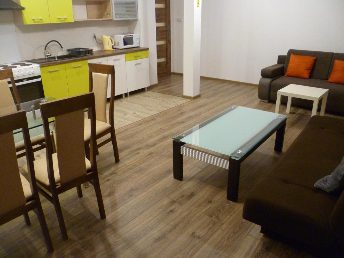 Klimatyczny Domek - Apartamenty & Noclegi Slawecin Eksteriør billede