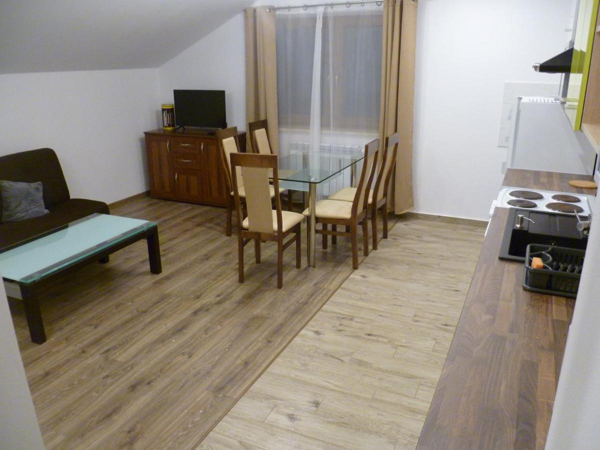 Klimatyczny Domek - Apartamenty & Noclegi Slawecin Eksteriør billede