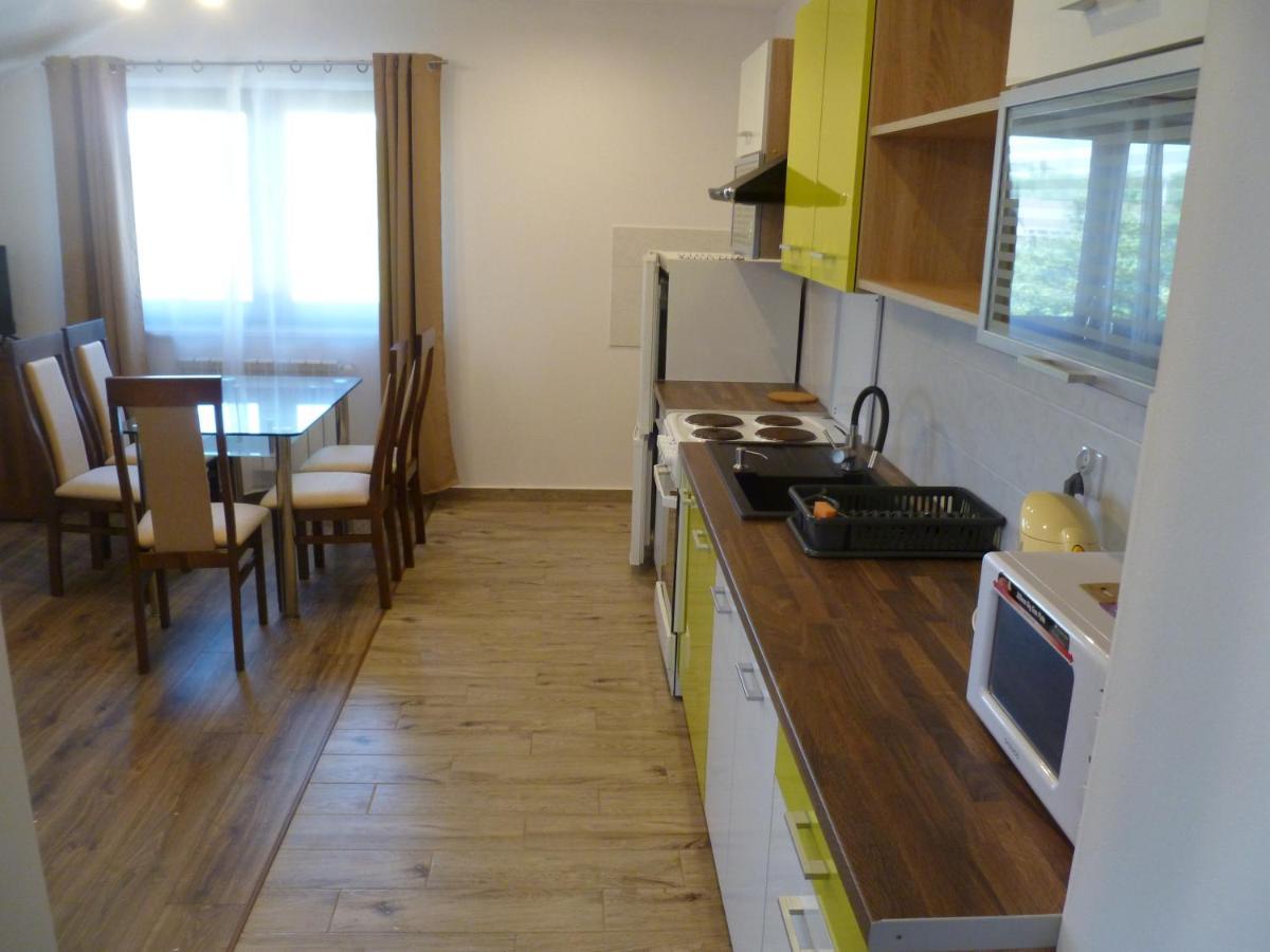 Klimatyczny Domek - Apartamenty & Noclegi Slawecin Eksteriør billede